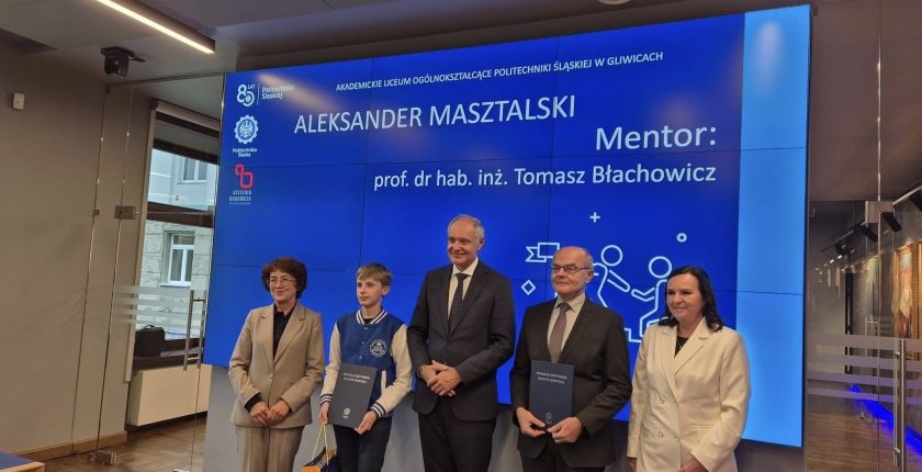 Powołania do programu mentorskiego &quot;Rozwiń skrzydła&quot; wręczone 